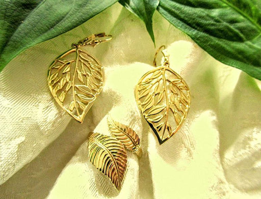 10k Gold Leaf Earrings - Artfest Ontario - Delicate Touch Jewellery - Fine Jewellery