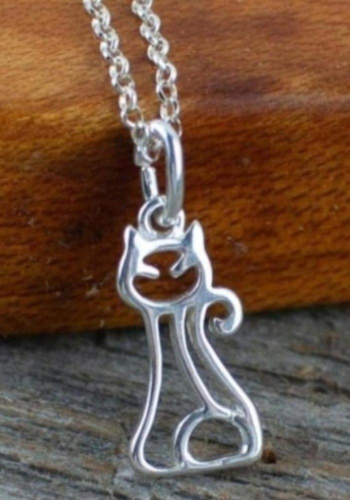 Cat charm Silver Necklace - Artfest Ontario - Lisa Young Design - Charm Necklaces