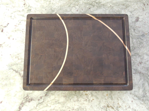 End Grain Walnut Cutting Board With Maple Insert - Artfest Ontario - Kevin's Offcuts - woodwork