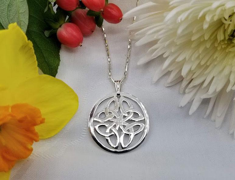 Large Sterling Round Celtic Knot Pendant on Fine Sterling Chain - Artfest Ontario - Delicate Touch Jewellery - Fine Jewellery
