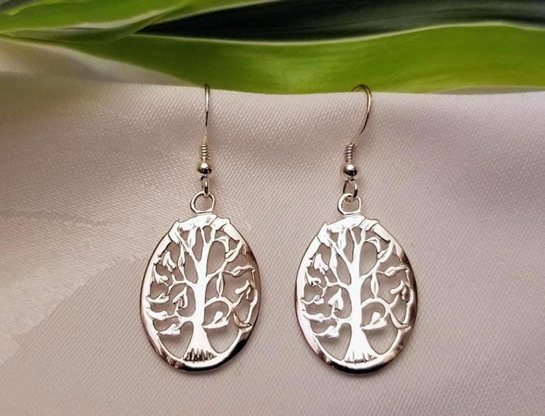 Oval Sterling Silver Tree Earrings - Artfest Ontario - Delicate Touch Jewellery - Fine Jewellery