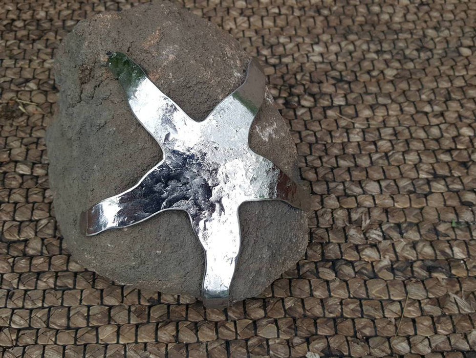 Rock & Hand Forged Stainless Steel Starfish Door Stopper Garden Sculpture - Artfest Ontario - Iron Art - Clothing & Accessories