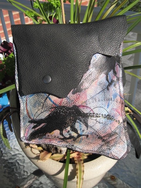 Sculpt print Shadow Crows bag - Artfest Ontario - Gu krea..shun - Bags