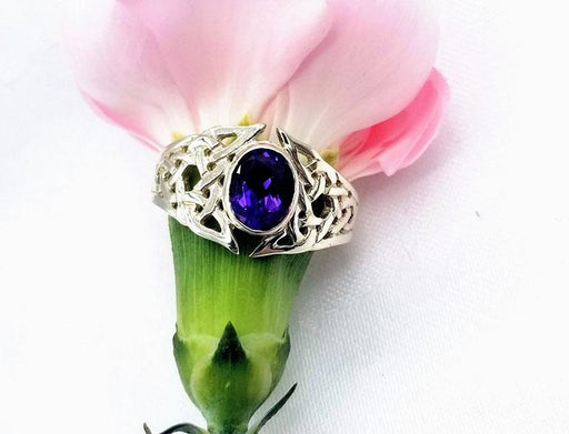 Sterling Celtic Amethyst V Ring - Artfest Ontario - Delicate Touch Jewellery - Fine Jewellery